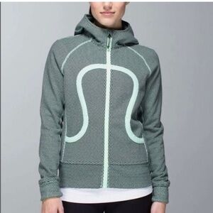 Lululemon Black and Mint Green Hoodie